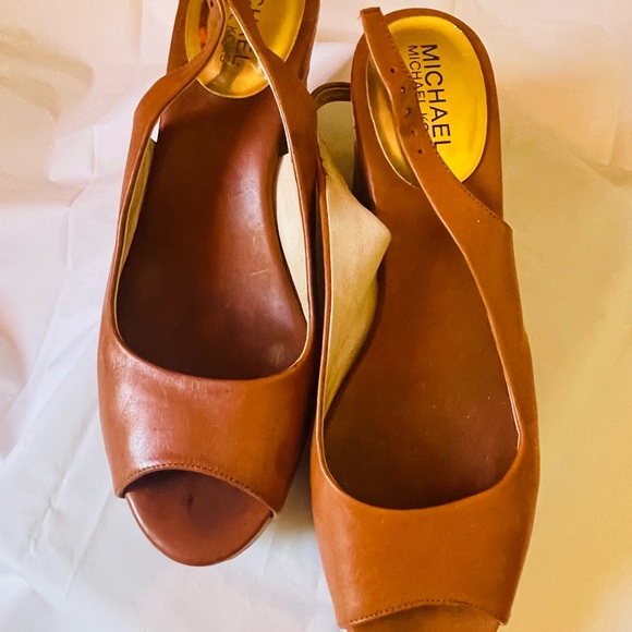 Michael Kors Women's Brown Slingback Shoes - Picture 1 of 7